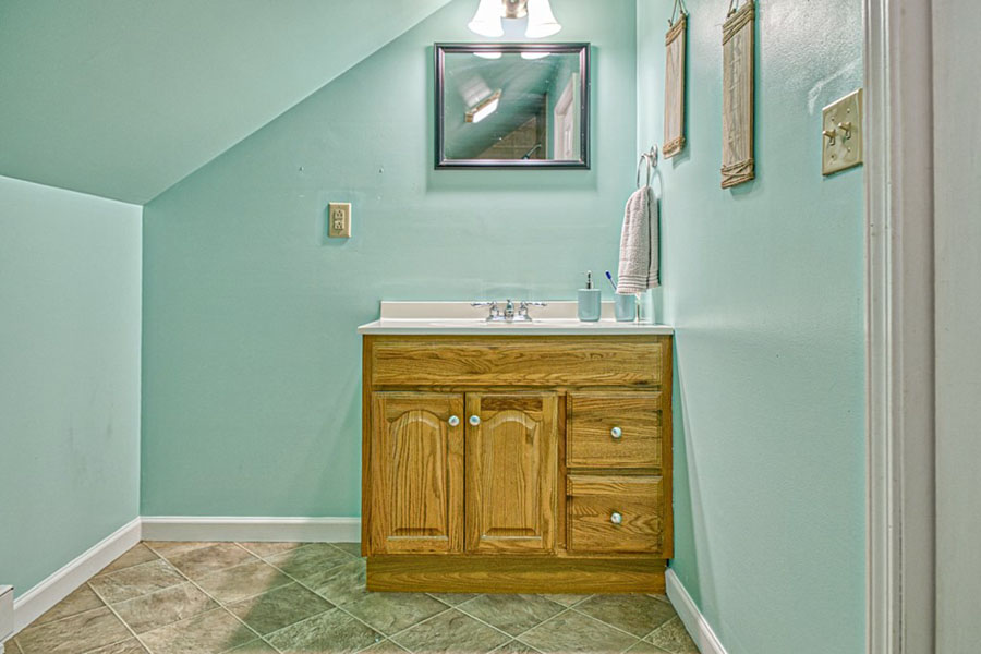 Homestead Property - 4.1 acres - Log home with 3 bedroom, 2.5 baths, 20 mins. from Cookeville - Image 26