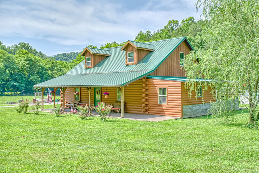 Homestead Property - 4.1 acres - Log home with 3 bedroom, 2.5 baths, 20 mins. from Cookeville - Image 6