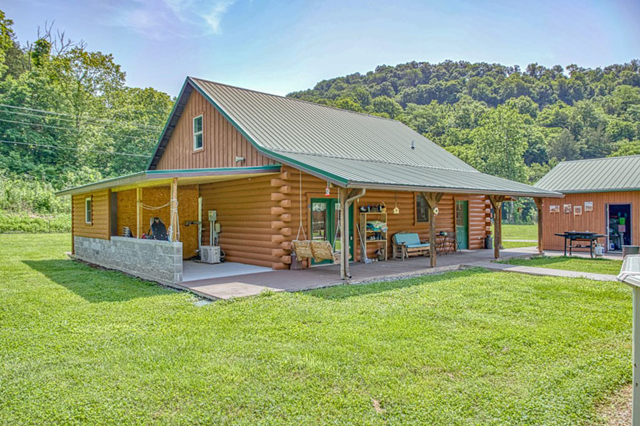 Homestead Property - 4.1 acres - Log home with 3 bedroom, 2.5 baths, 20 mins. from Cookeville - Image 44