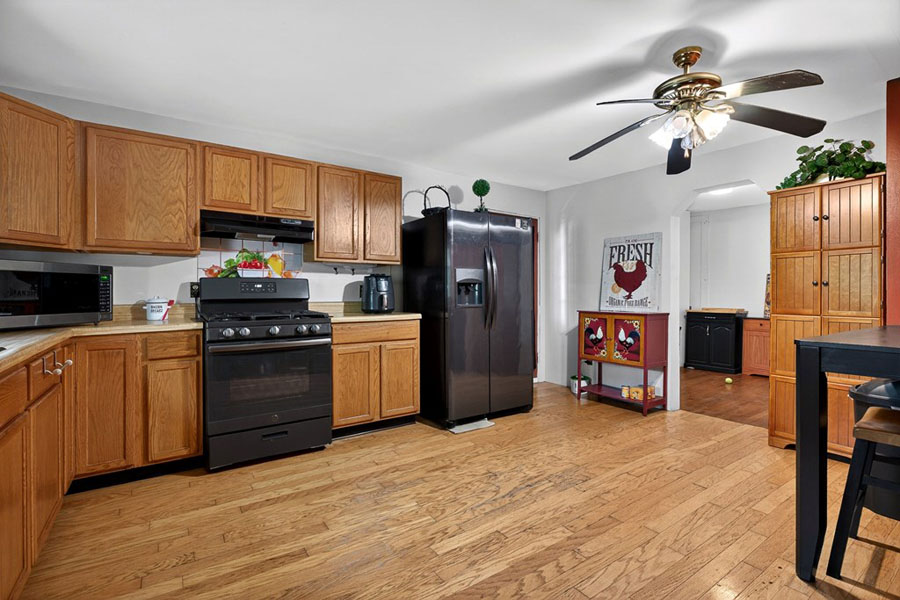 This Farm is unique, 32+ acres, Remodeled Charming Home, Barn, Road Frontage! - Image 35