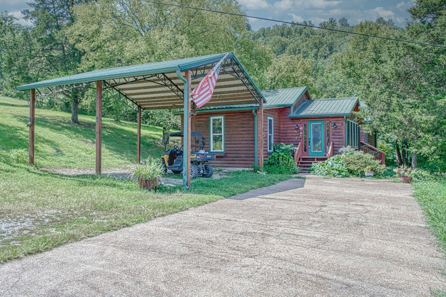 Darling Log-sided Home in Historic Granville! - Image 7