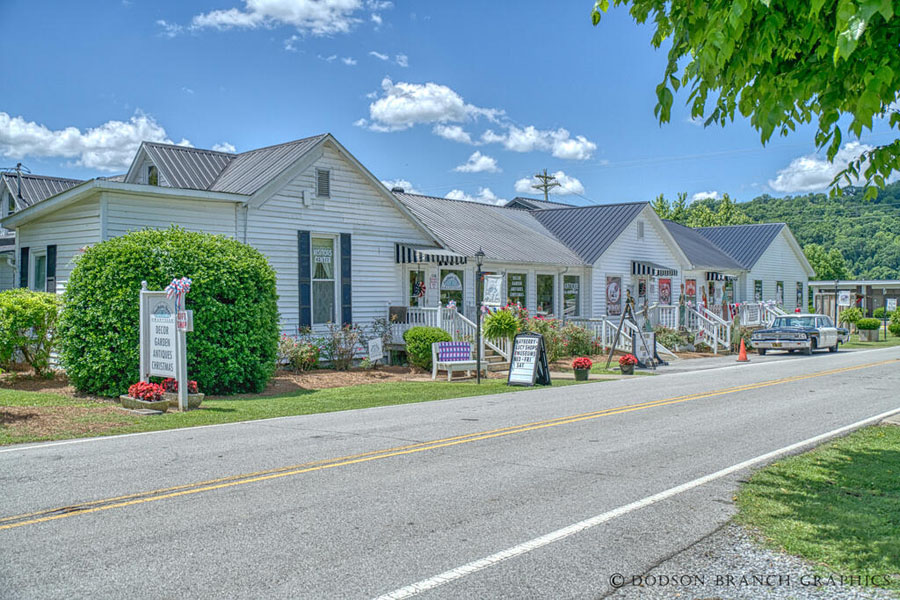 Darling Log-sided Home in Historic Granville! - Image 33