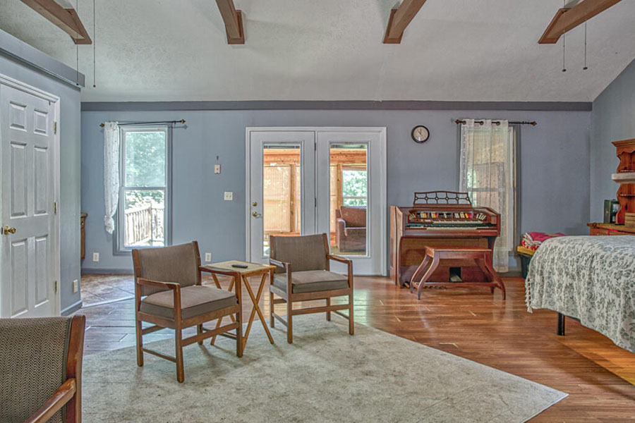 Darling Log-sided Home in Historic Granville! - Image 19