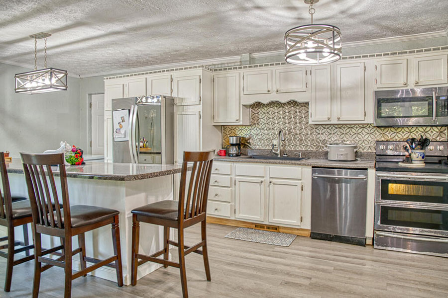 Darling Log-sided Home in Historic Granville! - Image 12