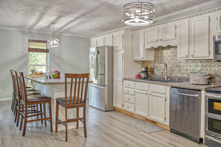 Darling Log-sided Home in Historic Granville! - Image 11