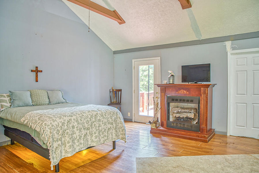 Darling Log-sided Home in Historic Granville! - Image 17