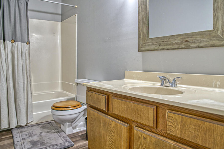 Home and Beautiful Lot! - Image 18
